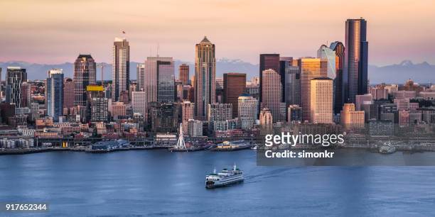 exterior of modern cityscape - seattle stock pictures, royalty-free photos & images