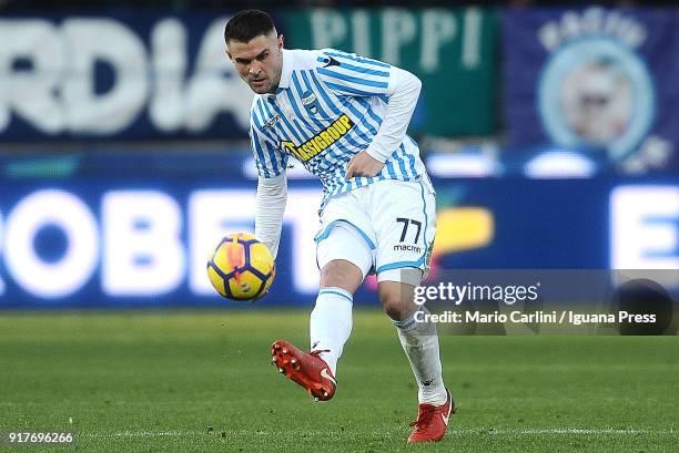 Federico Viviani of Spal in action during the serie A match between Spal and AC Milan at Stadio Paolo Mazza on February 10, 2018 in Ferrara, Italy.