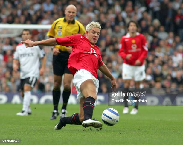 Alan Smith of Manchester United in action during the Barclays Premiership match between Fulham and Manchester United at Craven Cottage in London on...