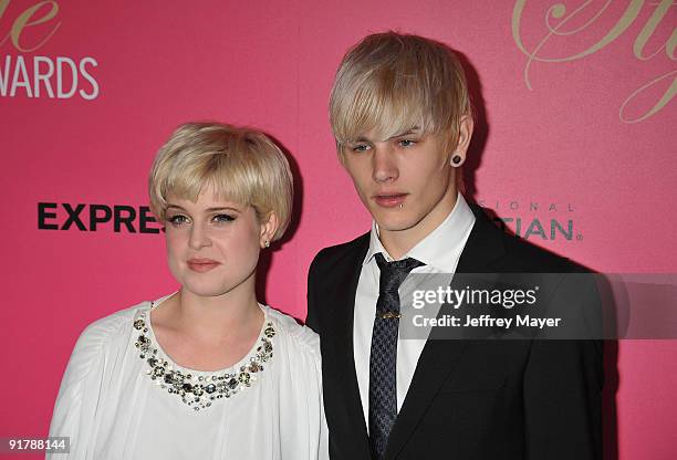 Personality Kelly Osbourne and DJ Luke Worrall arrive at the 6th Annual Hollywood Style Awards at the Armand Hammer Museum on October 11, 2009 in Los...