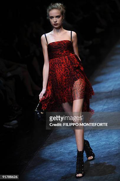 Model displays a creation of Dolce & Gabbana Spring/Summer 2010 ready-to-wear collection on September 27, 2009 during the Women's fashion week in...