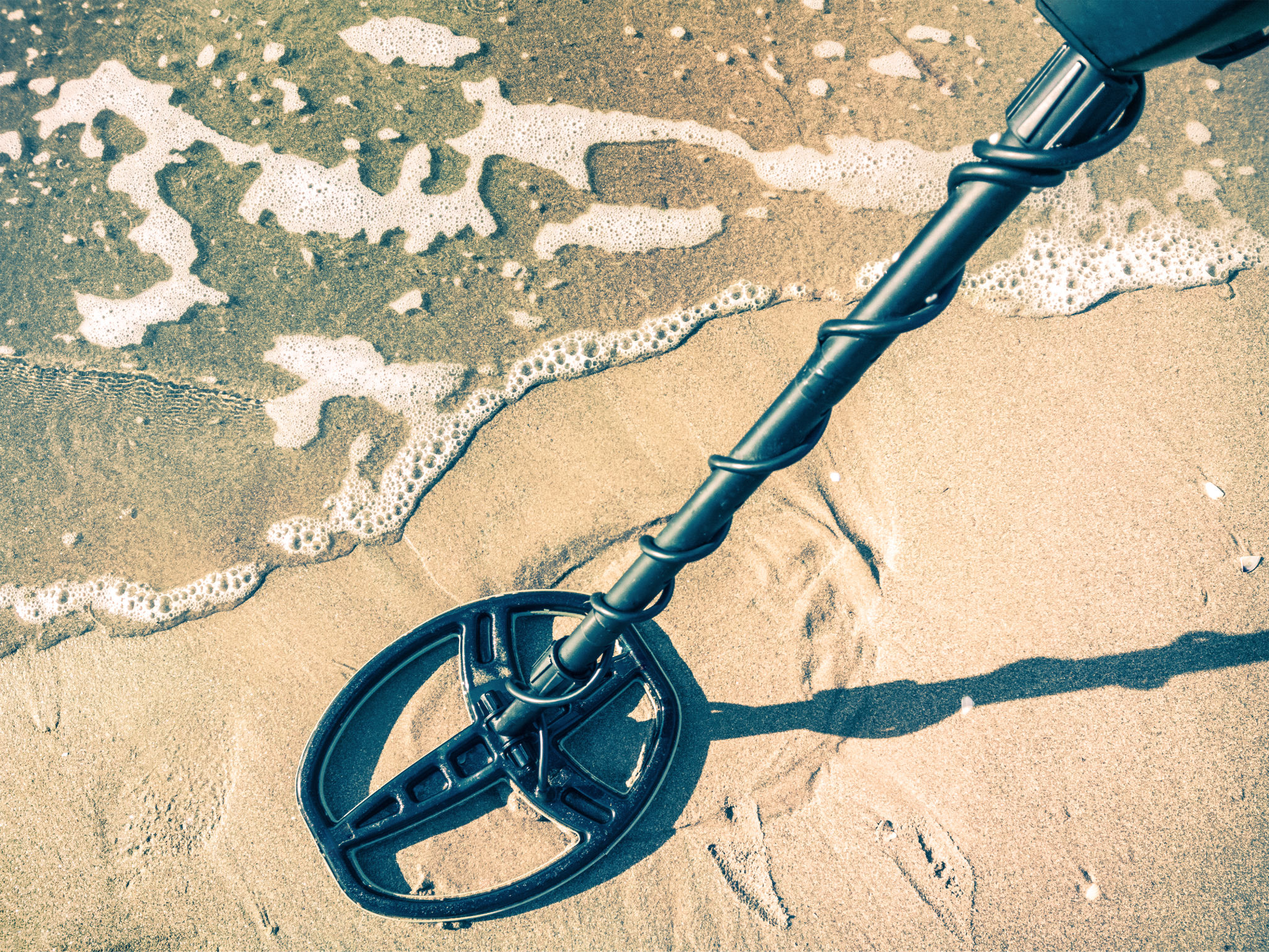 metal detecting equipment