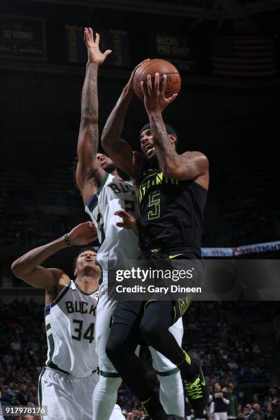 Milwaukee, WI Malcolm Delaney of the Atlanta Hawks shoots the ball against the Milwaukee Bucks on February 13, 2018 at the Bradley Center in...