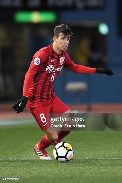 Oscar of Shanghai SIPG in action during the AFC Champions League Group F match between Kawasaki Frontale and Shanghai SIPG at Todoroki Stadium on...