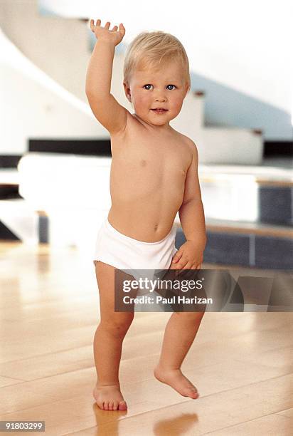 baby boy dancing - baby dancing stock-fotos und bilder