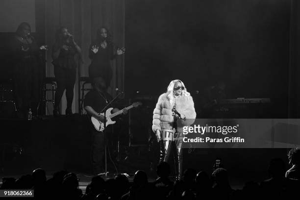 Singer Mary J. Blige performs in concert at Fox Theater on February 13, 2018 in Atlanta, Georgia.