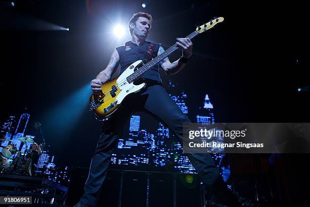 Tre Cool and Mike Dirnt of Green Day perform on October 12, 2009 at Oslo Spektrum in Oslo, Norway.