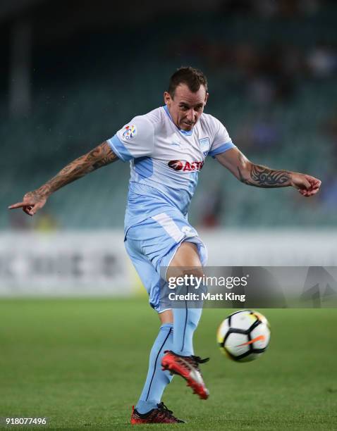 Luke Wilkshire of Sydney FC takes a shot on goal during the AFC Asian Champions League match between Sydney FC and Suwon Bluewings at Allianz Stadium...