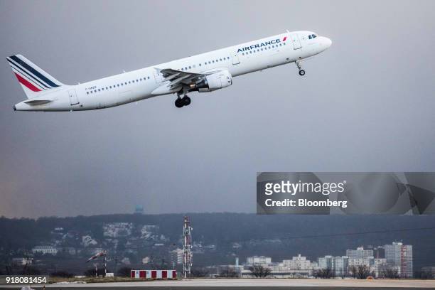 An Air France passenger aircraft, operated by Air France-KLM Group, takes off from Charles de Gaulle airport, operated by Aeroports de Paris, in...