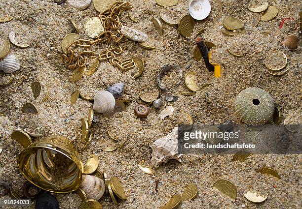treasure - treasure chest stock pictures, royalty-free photos & images