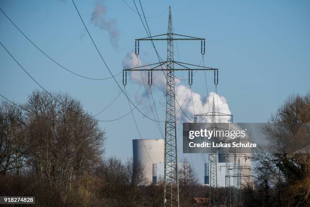 General view of the RWE Kraftwerk Westfalen coal-fired power plant on February 14, 2018 near Hamm, Germany. The plant uses bituminous coal and has a...