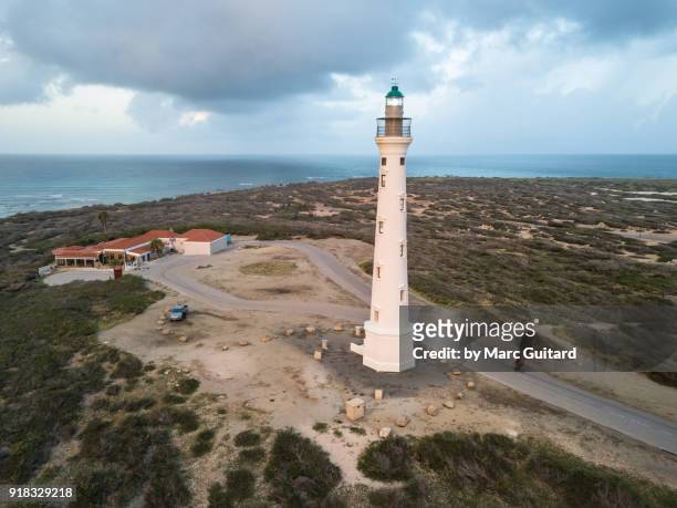 high angle view of the california lighthouse, aruba - noord amerika stock-fotos und bilder
