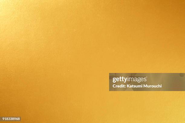 gold paper texture background - papel de alumínio - fotografias e filmes do acervo