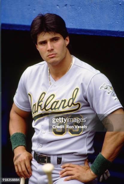 117 1988 Jose Canseco Photos & High Res Pictures - Getty Images