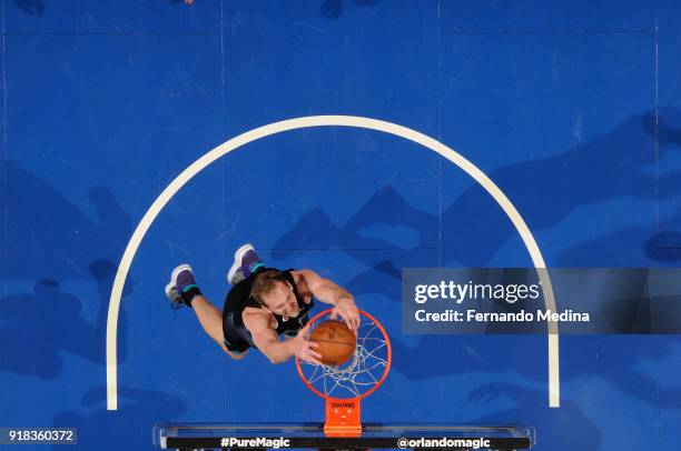 Cody Zeller of the Charlotte Hornets dunks the ball against the Orlando Magic on February 14, 2018 at Amway Center in Orlando, Florida. NOTE TO USER:...