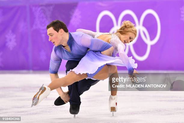 Germany's Aljona Savchenko and Germany's Bruno Massot compete in the pair skating free skating of the figure skating event during the Pyeongchang...