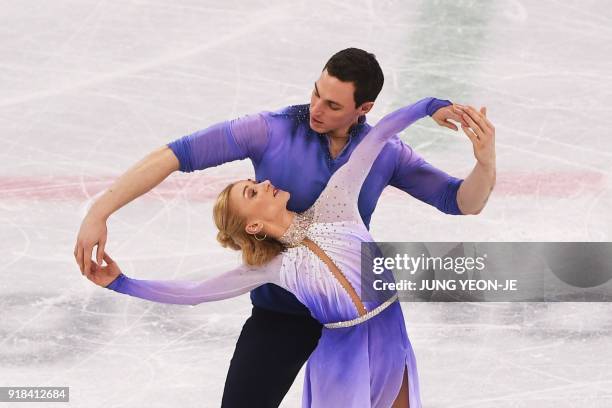 Germany's Aljona Savchenko and Germany's Bruno Massot compete in the pair skating free skating of the figure skating event during the Pyeongchang...