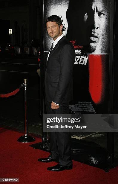 Actor Gerard Butler arrives at the Los Angeles premiere of "Law Abiding Citizen" at Grauman's Chinese Theatre on October 6, 2009 in Hollywood,...