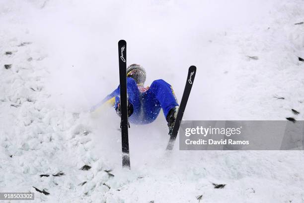 Mengtao Xu of China crashes while training ahead of the Freestyle Skiing Ladies' Aerials Qualification on day six of the PyeongChang 2018 Winter...