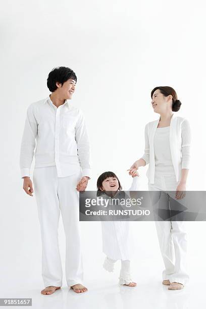 family - asian man barefoot foto e immagini stock