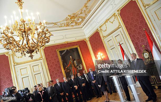 Egyptian President Hosni Mubarak and his Hungarian counterpart Laszlo Solyom give a joint press conference in the Maria Theresia Hall of the Buda...