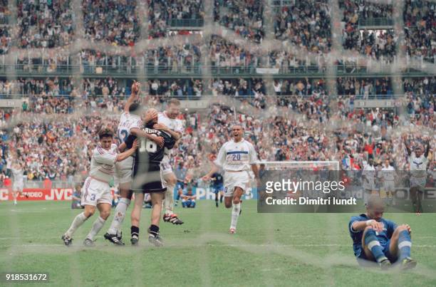 Soccer - 1998 World Cup - France Vs Italy - Italian soccer player Luigi Di Biagio fails the penalty, then France is semifinalist