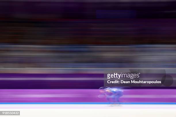 Seung-Hoon Lee of Korea competes during the Speed Skating Men's 10,000m on day six of the PyeongChang 2018 Winter Olympic Games at Gangneung Oval on...
