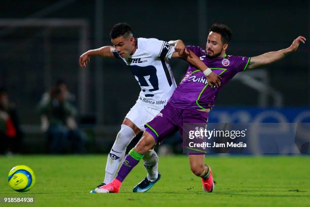 Pablo Barrera of Pumas and Osmar Mares of Veracruz during the 7th round match between Pumas UNAM and Veracruz as part of the Torneo Clausura 2018...