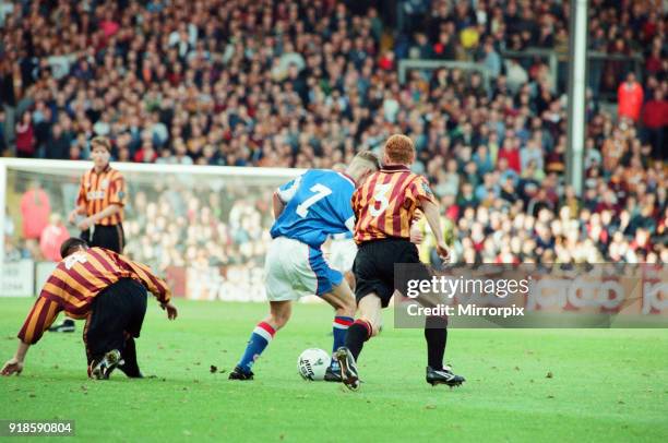 Bradford 2-2 Middlesbrough, League Division One match at Valley Parade, Saturday 13th September 1997, No7 Anthony Ormerod in action on his debut.