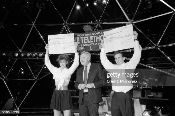 Labour Deputy Leader Roy Hattersley dances the Lambada with champion Jane Mytton from Kings Norton, at the Dome Nightclub, 20th March 1990.