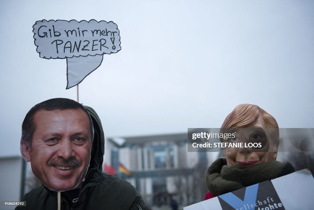 GERMANY-TURKEY-DIPLOMACY-DEMO