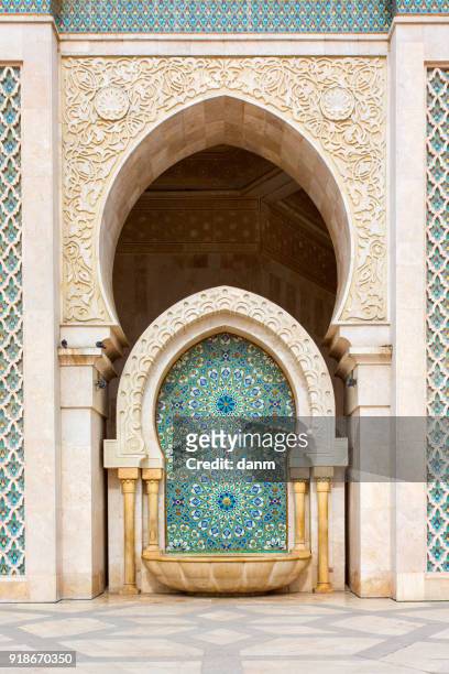 detail of hassan ii mosque in casablanca, morocco - sultan hassan mosque stock-fotos und bilder