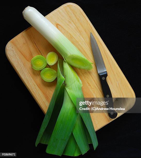 leek sliced - poireau photos et images de collection