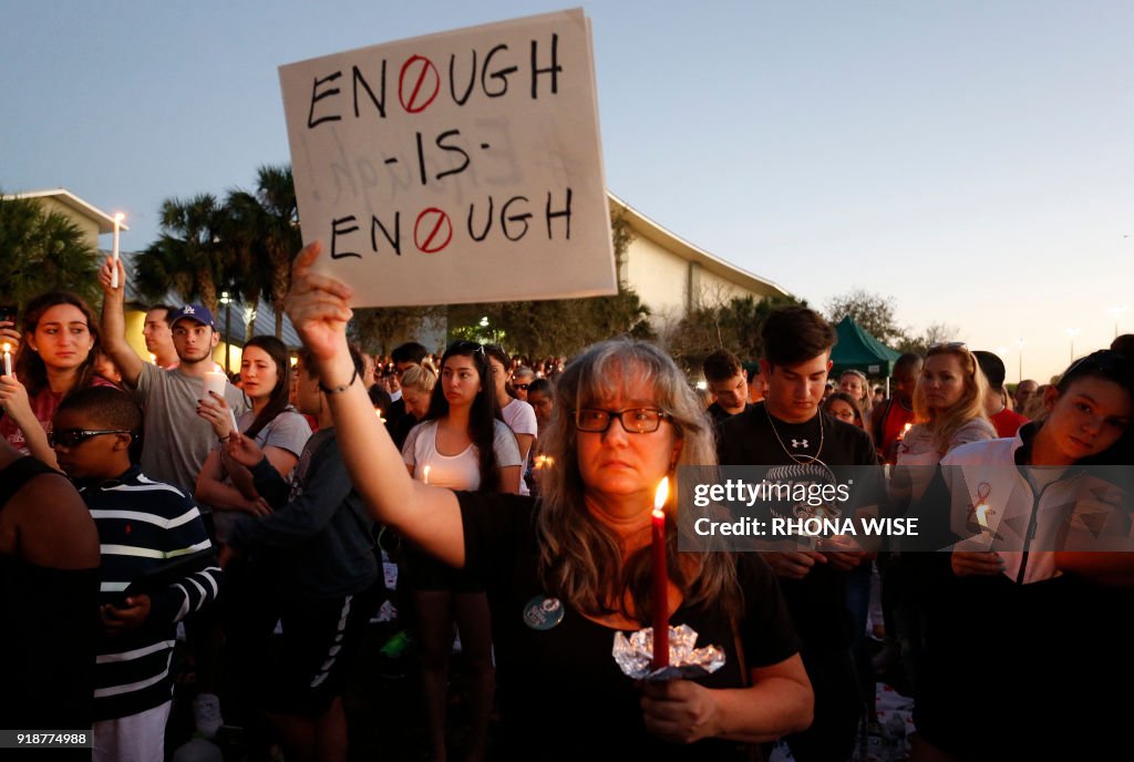 TOPSHOT-US-SHOOTING-SCHOOL-CRIME