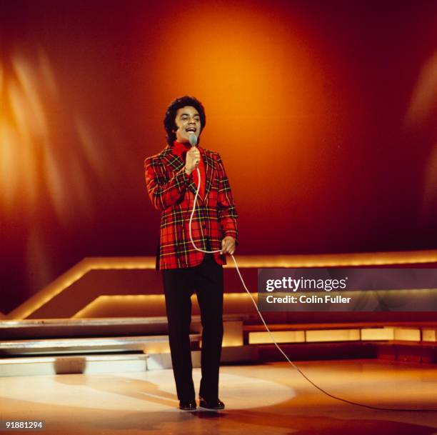 Tony Mathis Singer Johnny Mathis In Concert Photos and Premium High Res Pictures - Getty ...