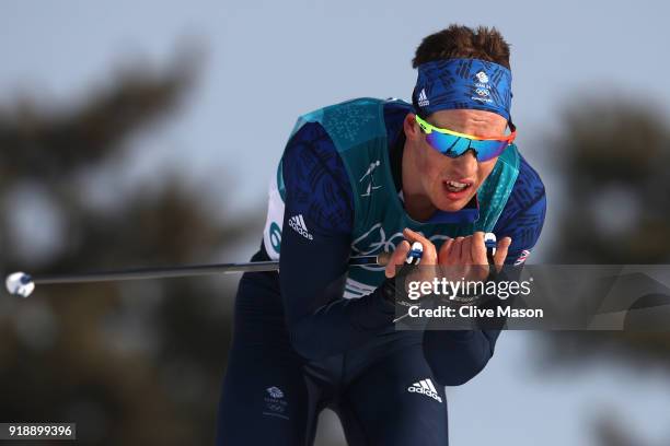 Andrew Musgrave of Great Britain competes during the Cross-Country Skiing Men's 15km Free at Alpensia Cross-Country Centre on February 16, 2018 in...