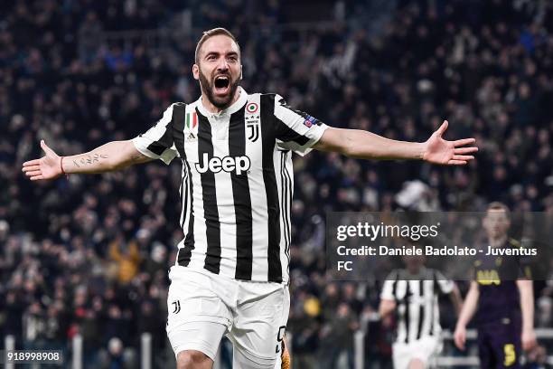 Gonzalo Higuain celebrates 1-0 goal during the UEFA Champions League Round of 16 First Leg match between Juventus and Tottenham Hotspur at Allianz...