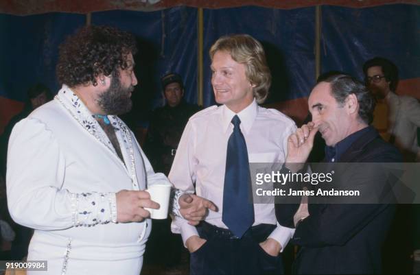 Leysin, Switzeland - French singer Claude Francois on the set of a tv show, in the BBC studios, one day before his death - From left to right :...