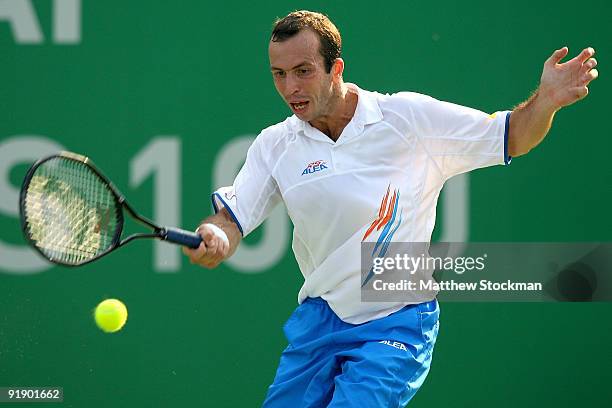 Radek Stepanek of the Czech Republic returns a shot to Stanilas Wawrinka of Switzerland during day five of the 2009 Shanghai ATP Masters 1000 at Qi...