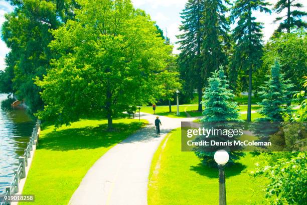 trail in park along rideau canal, ottawa, ontario, canada - dennis mccoleman imagens e fotografias de stock