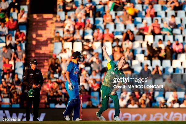 South Africa bowler Chris Morris delivers a ball during the sixth One Day International cricket match between South Africa and India at the Super...