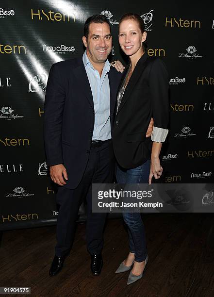 David Wassong and Cynthia Wassong attend the H. Stern's GRUPO CORPO Event at the ARENA Event Space on October 14, 2009 in New York City.