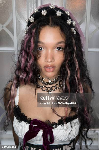 Model backstage ahead of the Mimi Wade presentation during London Fashion Week February 2018 at One Star Hotel on February 16, 2018 in London,...