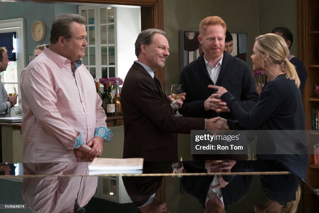 ABC's "Modern Family" - Season Nine