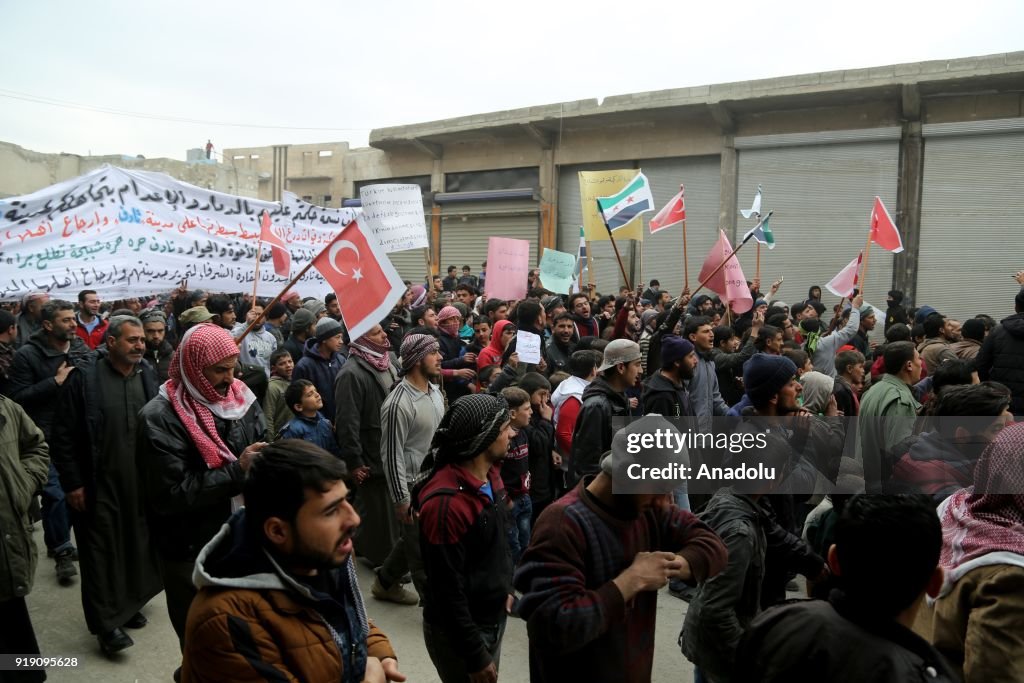Protest in Syria's Al Bab