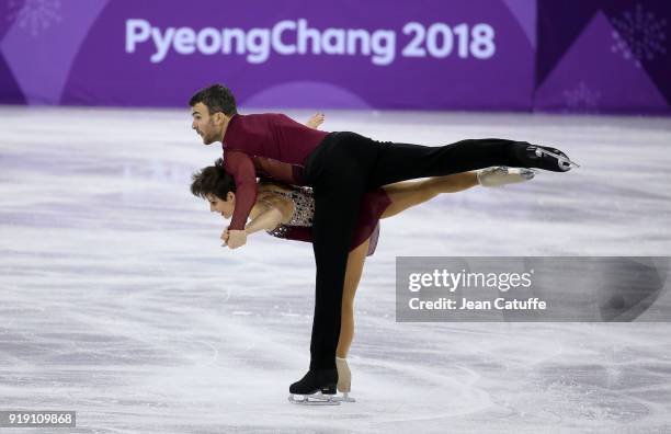Meagan Duhamel and Eric Radford of Canada compete during the Figure Skating Team Event - Pair Free Skating on day two of the PyeongChang 2018 Winter...