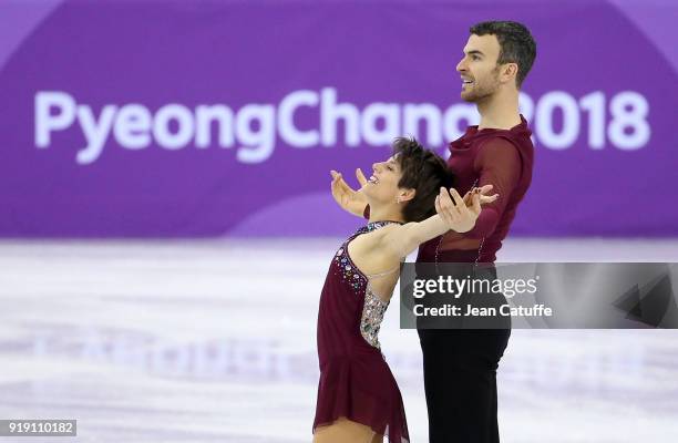 Meagan Duhamel and Eric Radford of Canada compete during the Figure Skating Team Event - Pair Free Skating on day two of the PyeongChang 2018 Winter...