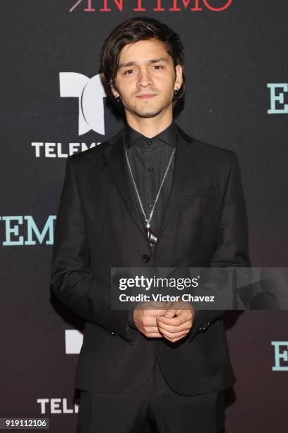 Ivan Ragon Enemigo Intimo Red Carpet Photos and Premium High Res Pictures - Getty ...