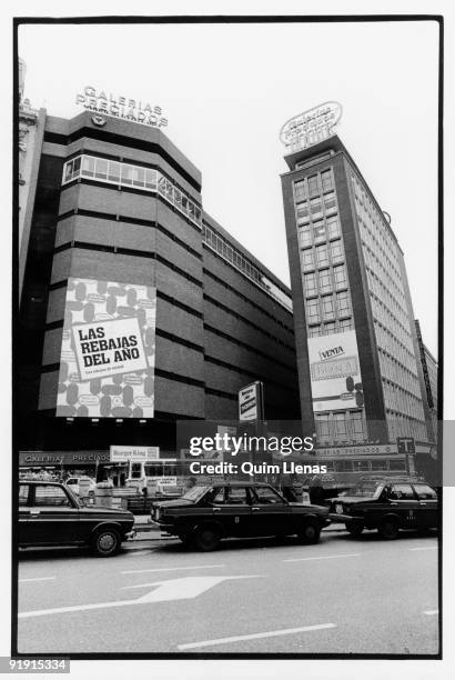 Madrid Galleries Appraised in the seat of Callao Rebajas