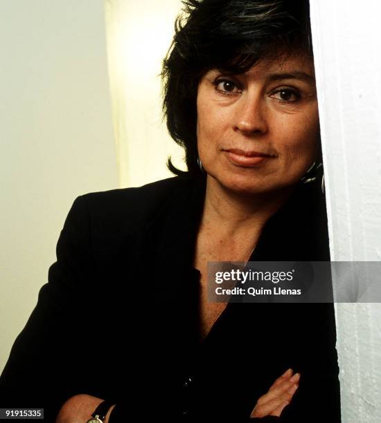 Laura Restrepo the Colombian writer Laura Restrepo has been days in Madrid to receive the Prize novel Abundant spring 2004 by its work Delirium. In...